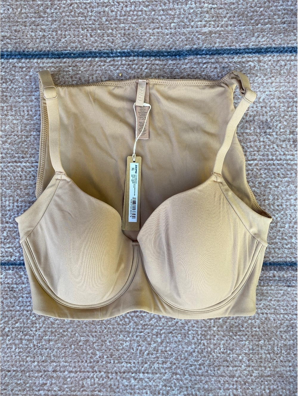 Skims Fits Everybody Full Coverage Back Smoother Bra Sienna 34D New with tags
